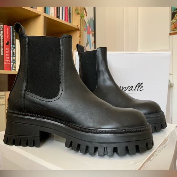 Brand new L’Intervalle Xia leather boots - Picture 3 of 6